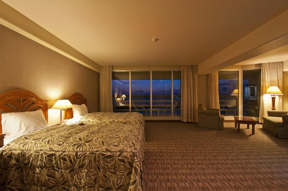 Rizzan Sea Park Hotel Tancha Bay Onna Exterior photo